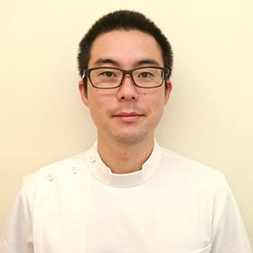 谷 遼典先生